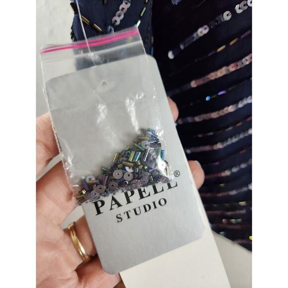 Papell Studio beaded blouse plus sz 1X silk blue silver NWT v-neck 3/4 sleeve - Picture 8 of 12